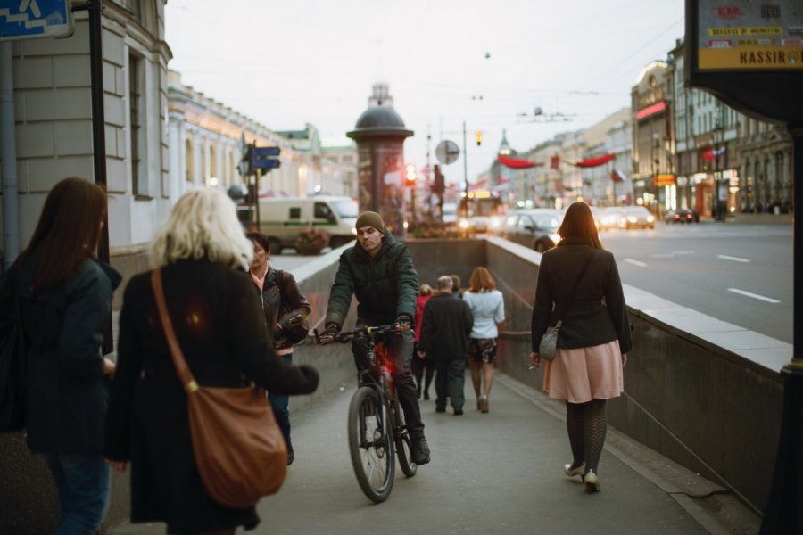 Dans les rues de Saint-Petersbourg. ByeByeTokyo - iStockphoto