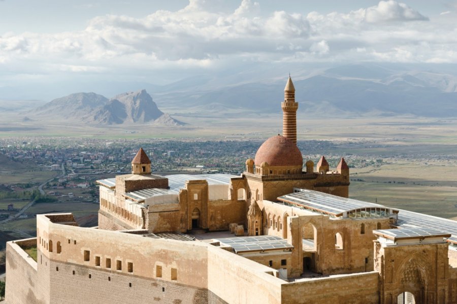 Palais d'İshak Paşa à Dogubeyazıt. KIVILCIM PINAR - iStockphoto