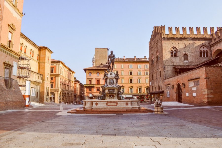 Palazzo Re Renzo, Bologne. S74 - Shutterstock.com