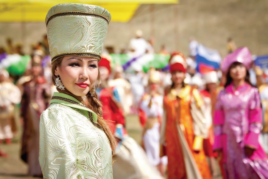 Concours de beauté féminine à l'occasion de Tun Pairam. Khakassia Tourist Information Centre