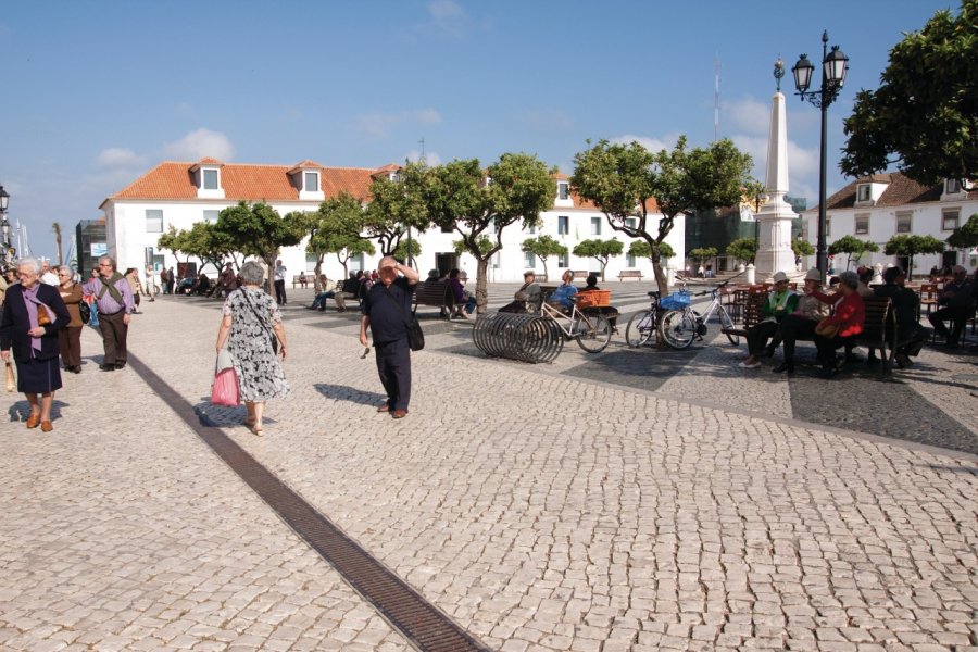 Place principale de Vila Real de Santo Antonio. Maxence Gorréguès