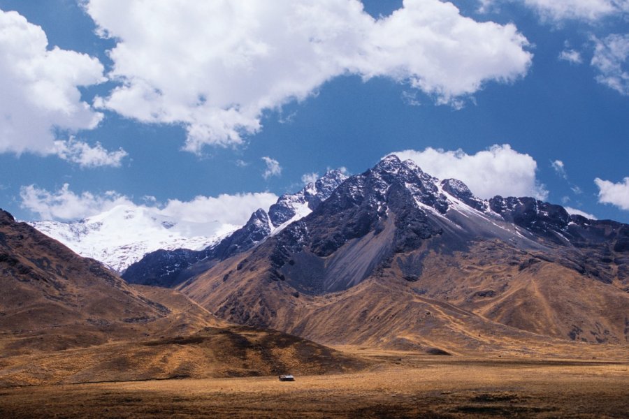 Col de la Raya (4335 m), la porte d'entrée de l'Altiplano. Author's Image