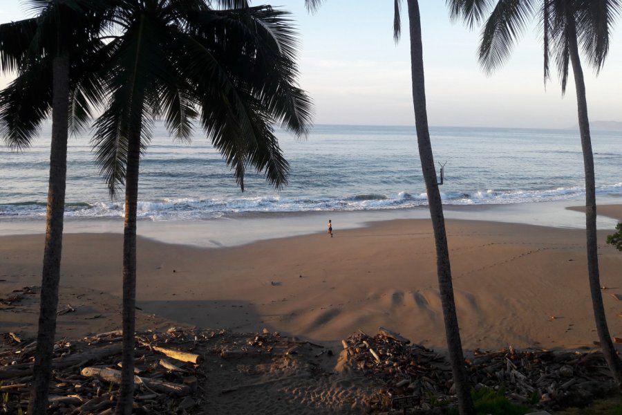 Playa Tambor au petit matin. Nicolas LHULLIER