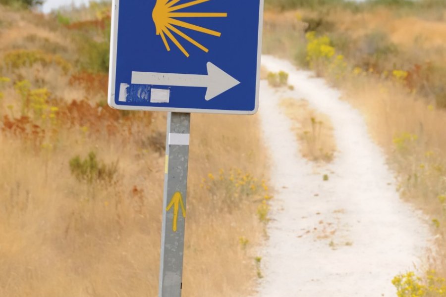 Panneau sur le chemin du Vézelay (© Studali - Fotolia))