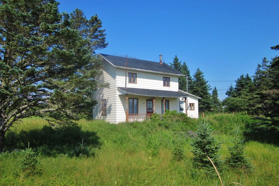 La maison familiale d'époque de Gilles Vigneault à Natashquan. Valérie FORTIER