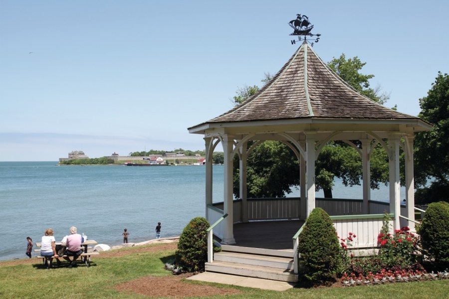 Parc au bord du lac Ontario à Niagara-on-the-Lake. Stéphan SZEREMETA