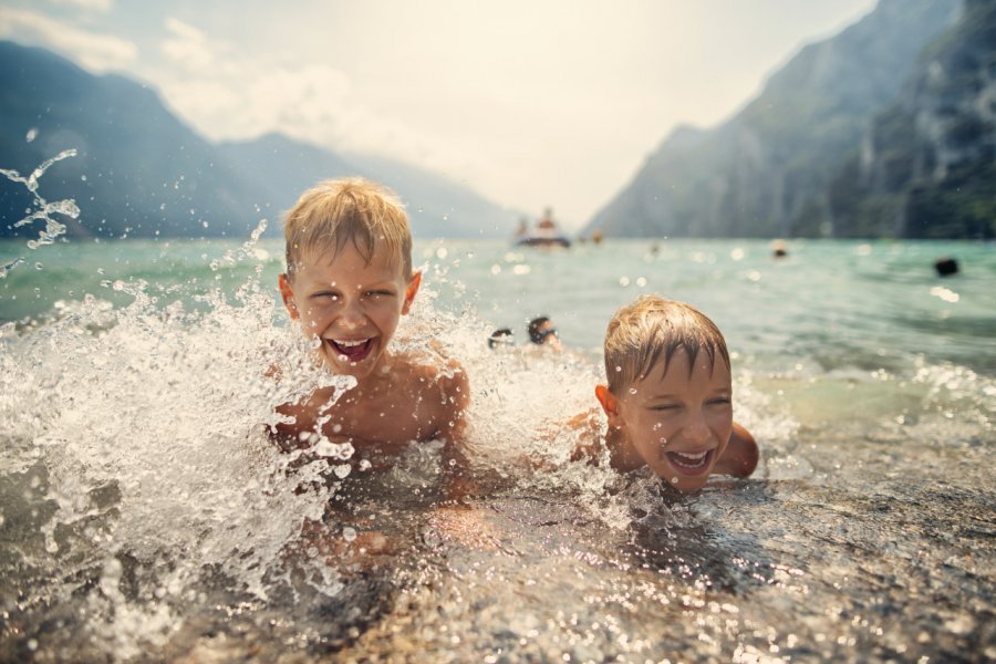 Baignade dans le lac de Garde. Imgorthand - iStockphoto.com