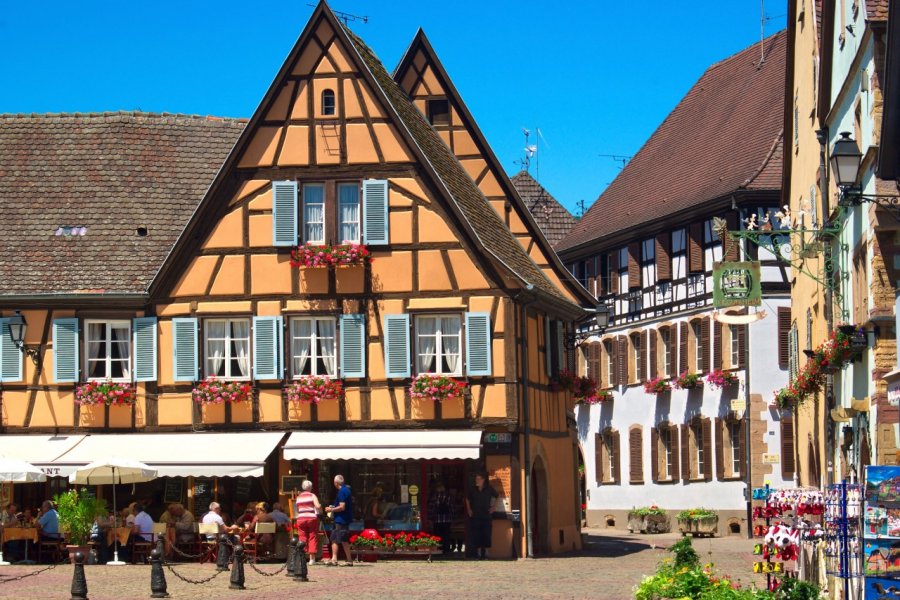 Le village d'Eguisheim. Mellow10 - Fotolia