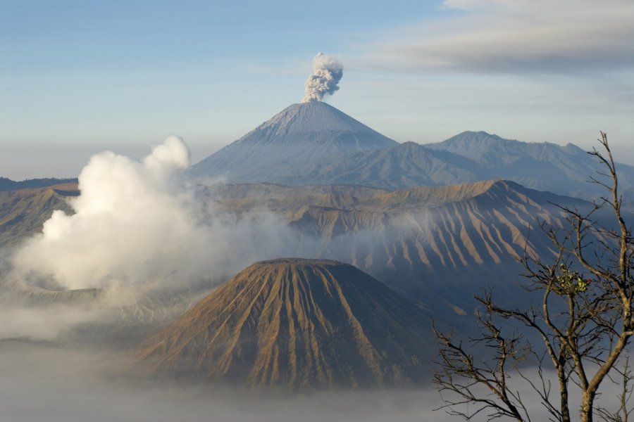 Le Bromo, site spectaculaire formé de trois volcans. Léa Smith - Iconotec