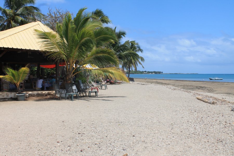 Terrasse du Faré, les pieds dans l'eau Laurent BOSCHERO