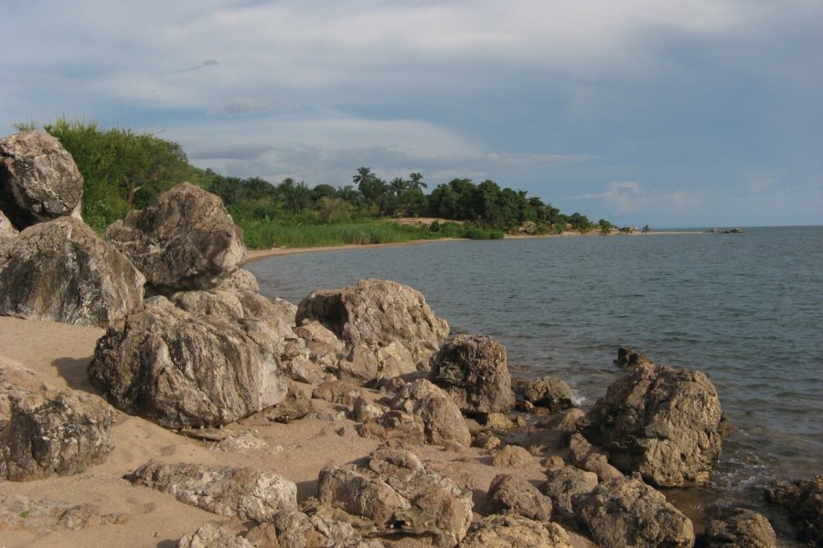 Sur le littoral près de Resha. Nano GATIN