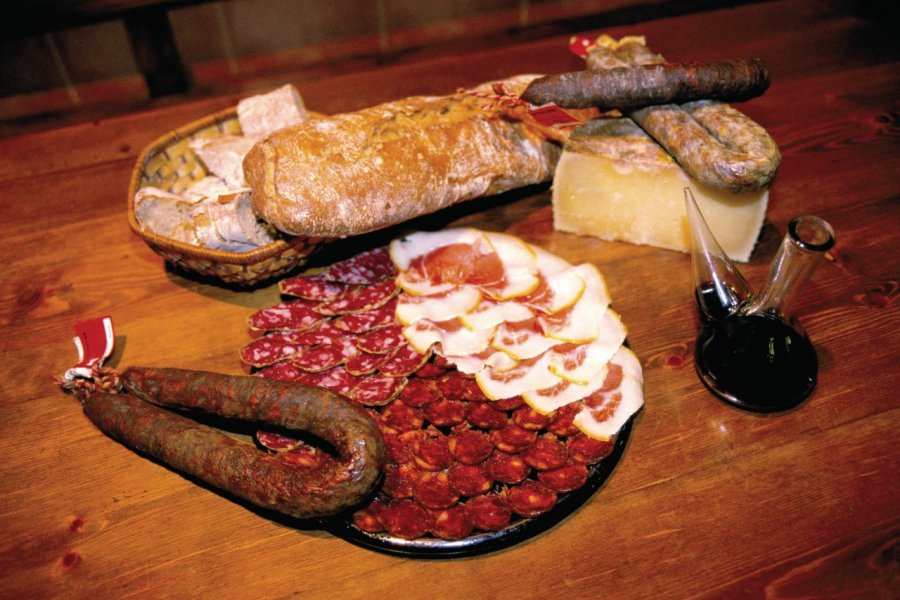 Embutidos, assortiment de charcuterie. Author's Image