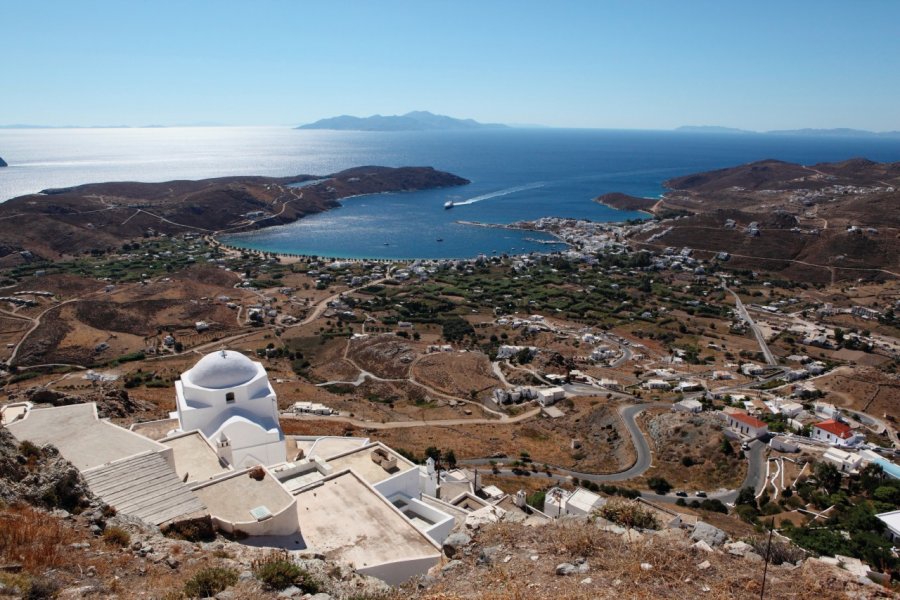 Baie de Livadi, Sérifos. @laurent - iStockphoto