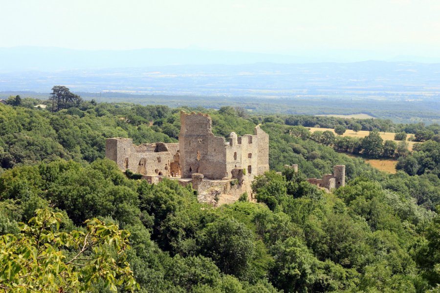 Le château de Saissac. (© Timbobaggins - Shutterstock.com))