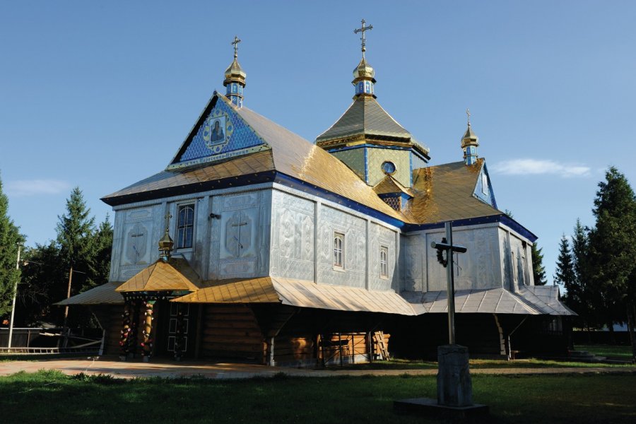 Église d'un village de la région des Carpates, près de Kolomyia. Patrice ALCARAS