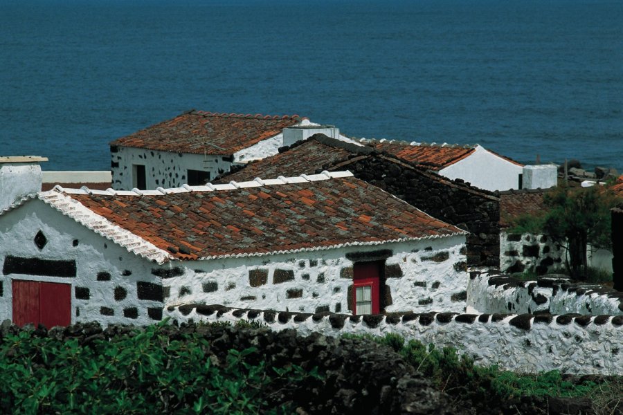 Île de Pico Cais do Mourato. Hugo Canabi - Iconotec