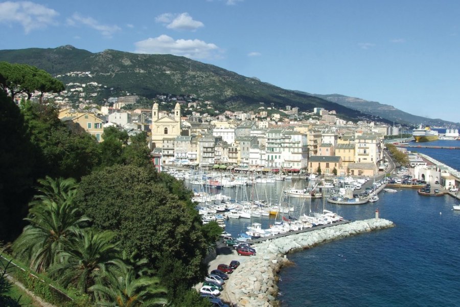 Le vieux port de Bastia XAVIER BONNIN