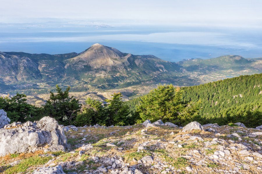 Le Mont Ainos. Gelner Tivadar - Shutterstock.com