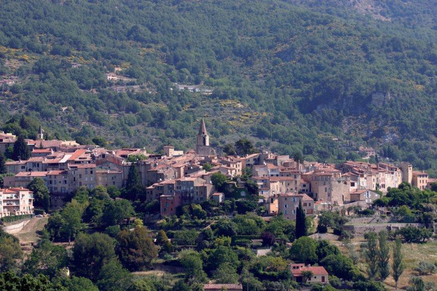 Vue aérienne de Bargemon Benjamin CABASSOT - Fotolia