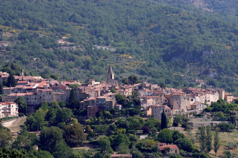 Vue aérienne de Bargemon Benjamin CABASSOT - Fotolia