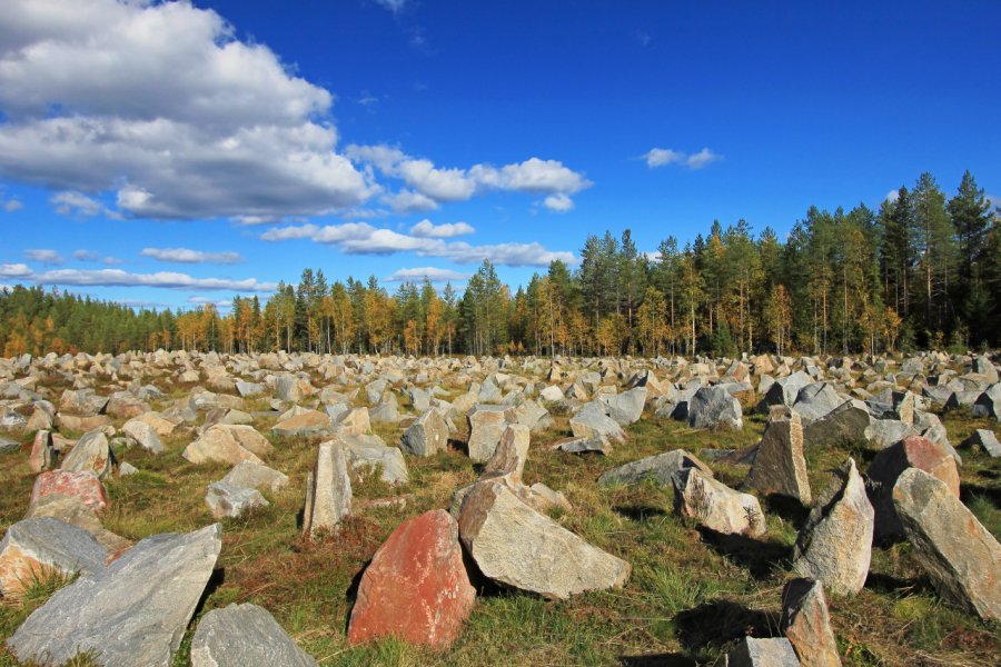 Mémorial de la Guerre d'hiver à Suomussalmi. reisegraf.ch - Shutterstock.com