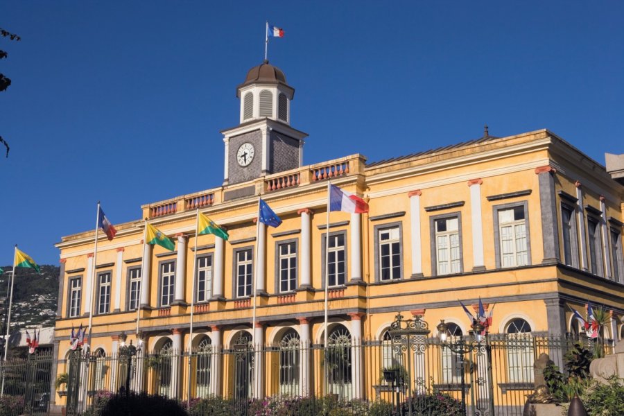 Mairie de Saint-Denis située rue de Paris. (© Author's Image))