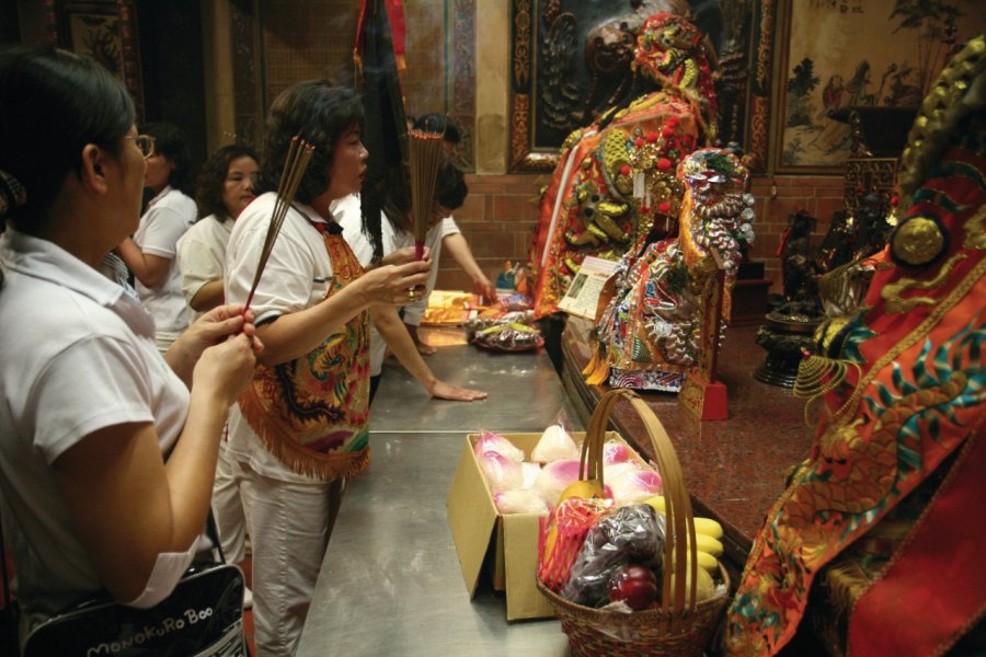 Cérémonie dans un temple Stéphan SZEREMETA