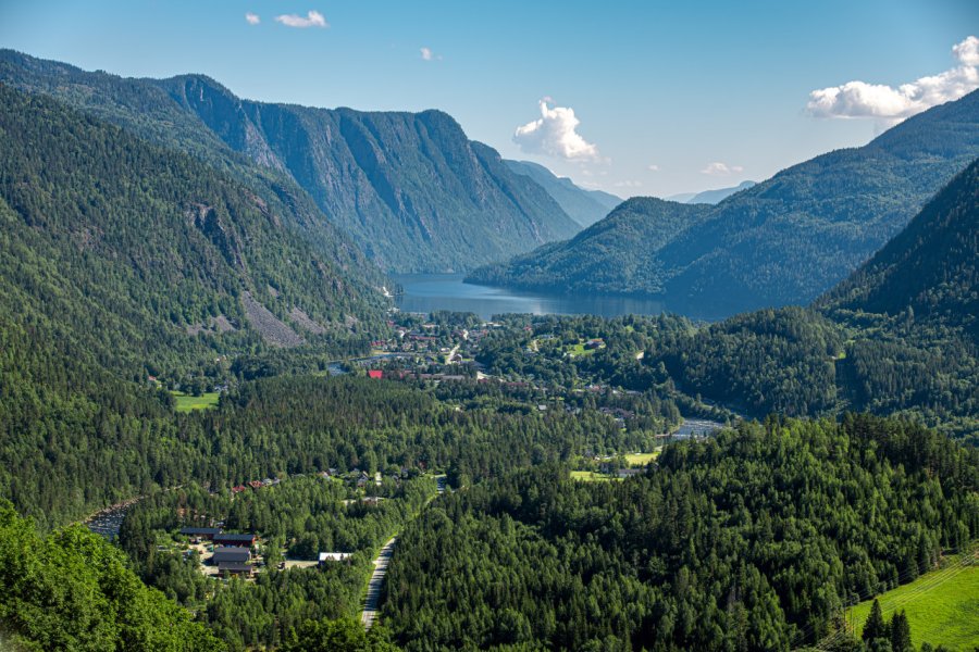 Dalen. wilkso - Shutterstock.com