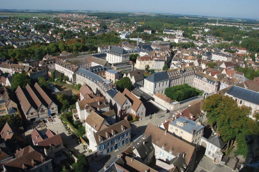 Chartres vue du ciel (© Jy Cessay - Fotolia))