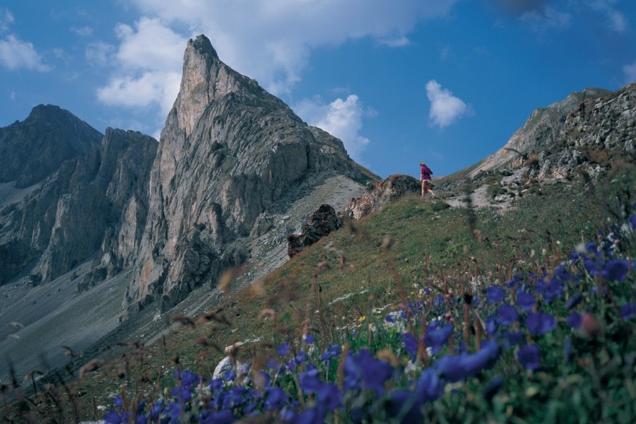 Randonneur près de Valloire PAULETTE RICHARD - ICONOTEC