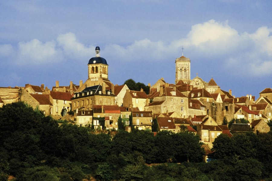 Village du Vézelay. Kodachrome25 - iStockphoto