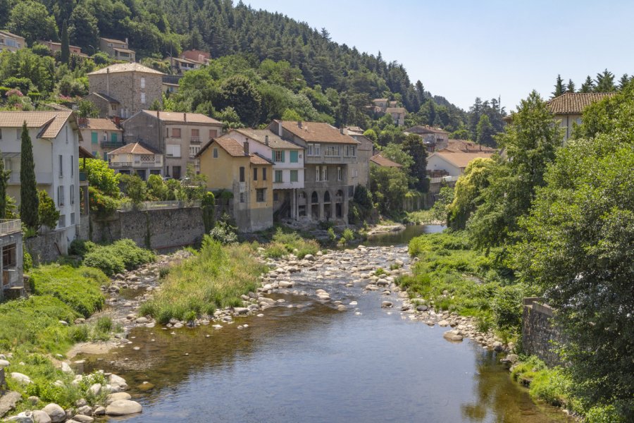 Le village thermal de Vals-les-Bains. PRILL Mediendesign - stock.adobe.Com