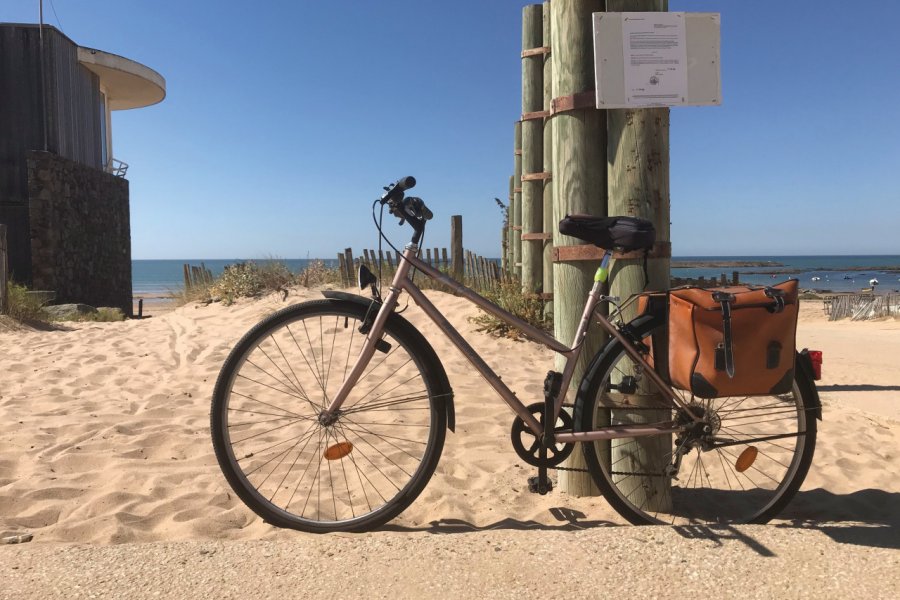 Vélo plage de la Normandelière. Linda CASTAGNIE