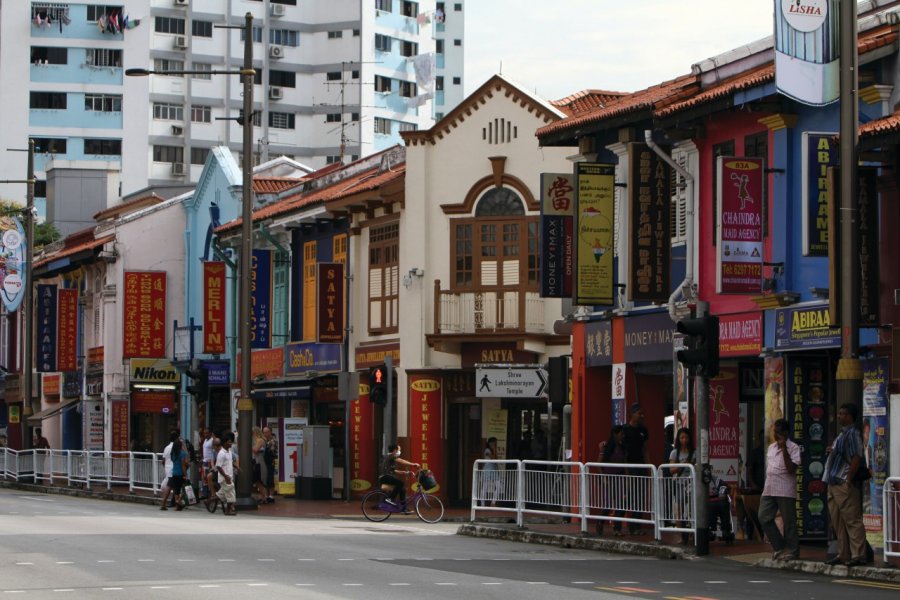 Shophouses de Serangoon Rd dans le quartier de Little India Stéphan SZEREMETA