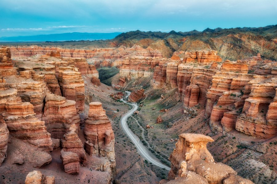 Canyon de Sharyn. Lukas Bischoff Photograph - Shutterstock.com