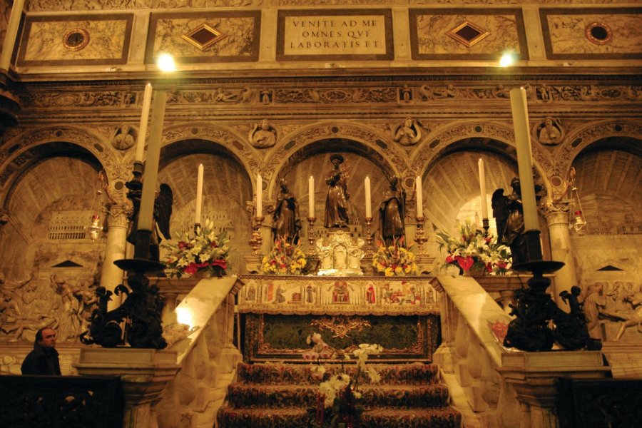Intérieur de la Basilica di Sant'Antonio. Stéphan SZEREMETA