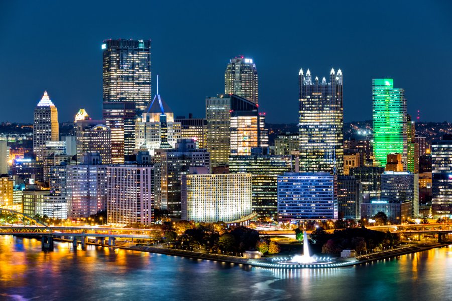 Skyline de Pittsburg. mandritoiu - Shutterstock.com