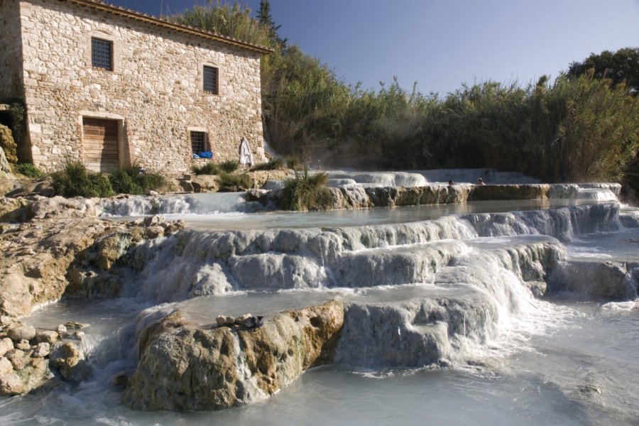 Sources chaudes de Saturnia. Traveller - Fotolia