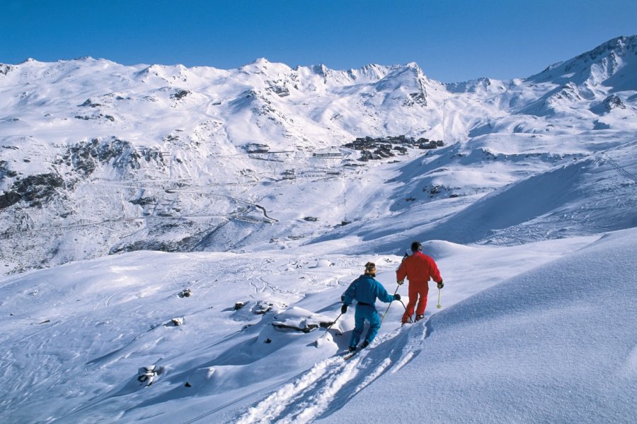 Skieurs - Val-Thorens ITZAK NEWMANN - ICONOTEC
