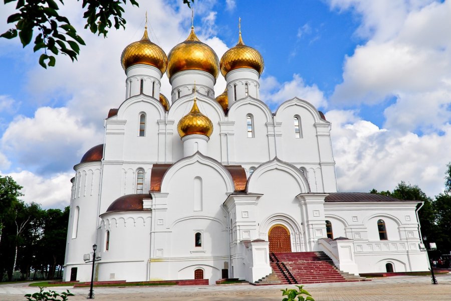 Cathédrale de l'Assomption, Iaroslavl. Jejim / Shutterstock.com