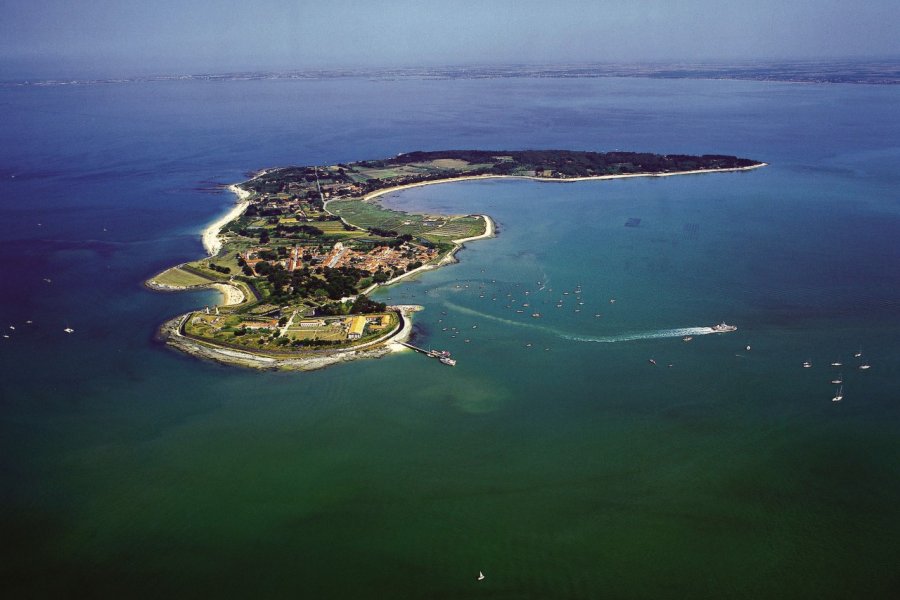 Vue aérienne de l'île d'Aix PHOVOIR