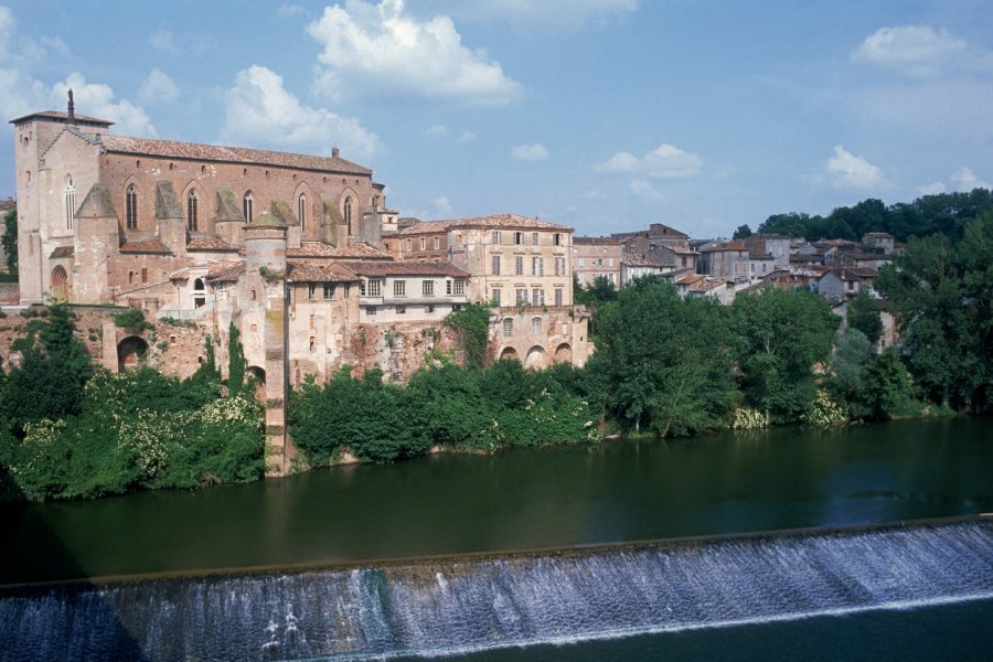 Vue du Tarn et de la ville de Gaillac PHOVOIR