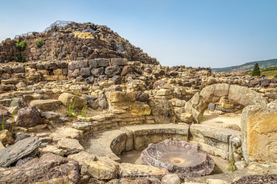 Nuraghe Su Nuraxi à Barumini. milosk50 - Shutterstock.com