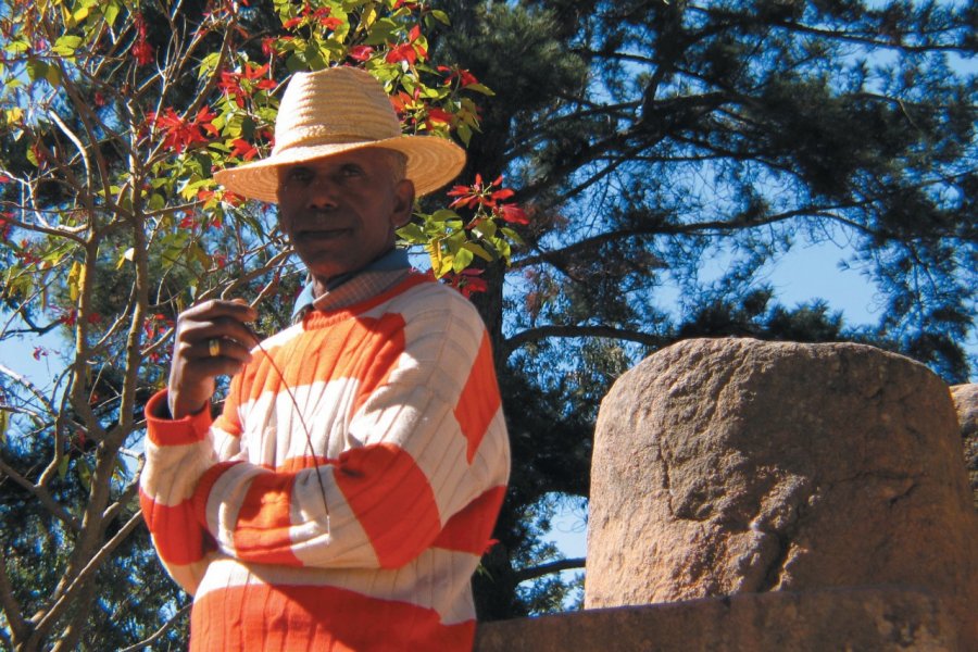 Gardien de la colline sacrée d'Ambohidratrimo Arnaud BONNEFOY