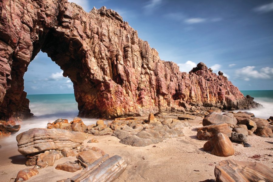 Pedra Furada. iStockphoto.com/tunart