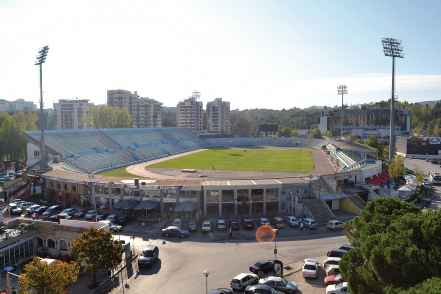 Stade Qemal Stafa de Tirana. Céline CHAUDEAU
