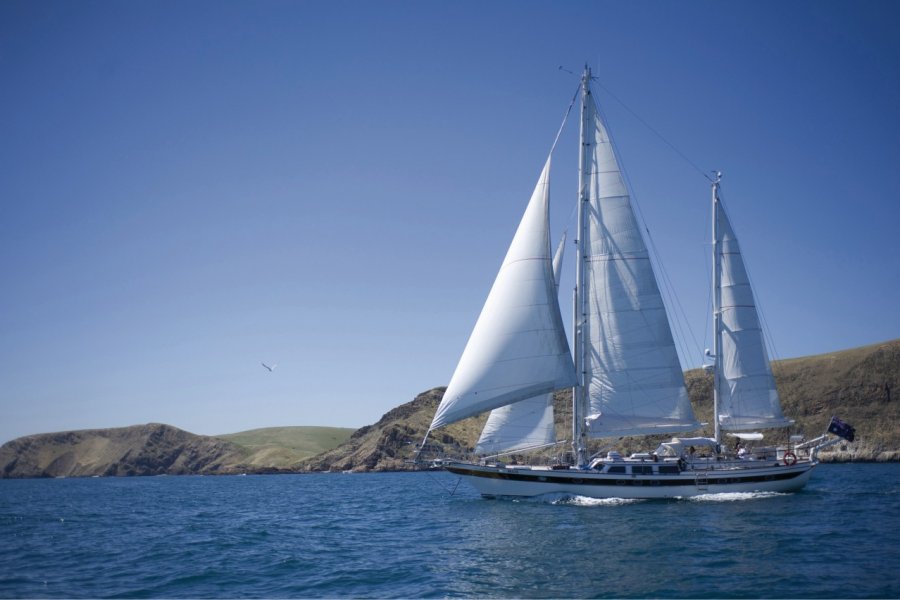 Au large de la Crique Wirrina Kangaroo Island Sailing