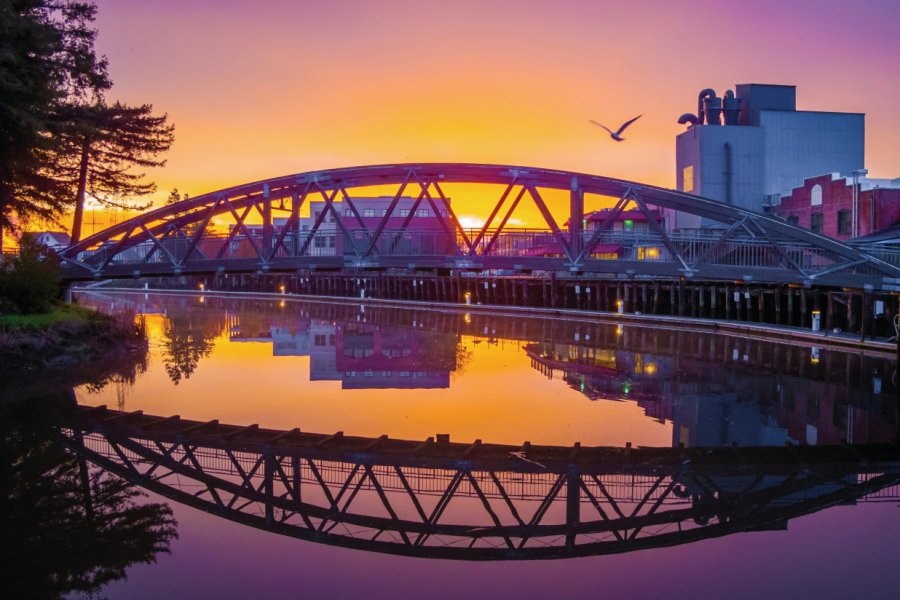 Petaluma River. Peterleabo - iStockphoto