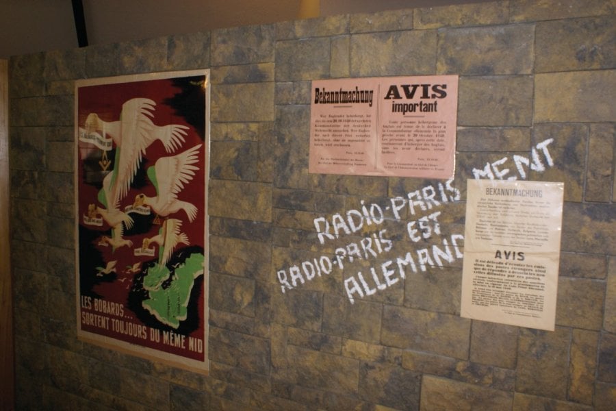 Le mur Radio-Paris - Le Musée de la Résistance en Morvan ARORM - Musée de la Résistance en Morvan