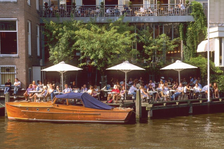 Terrasse de NH Doelen Hotel. (© Author's Image))